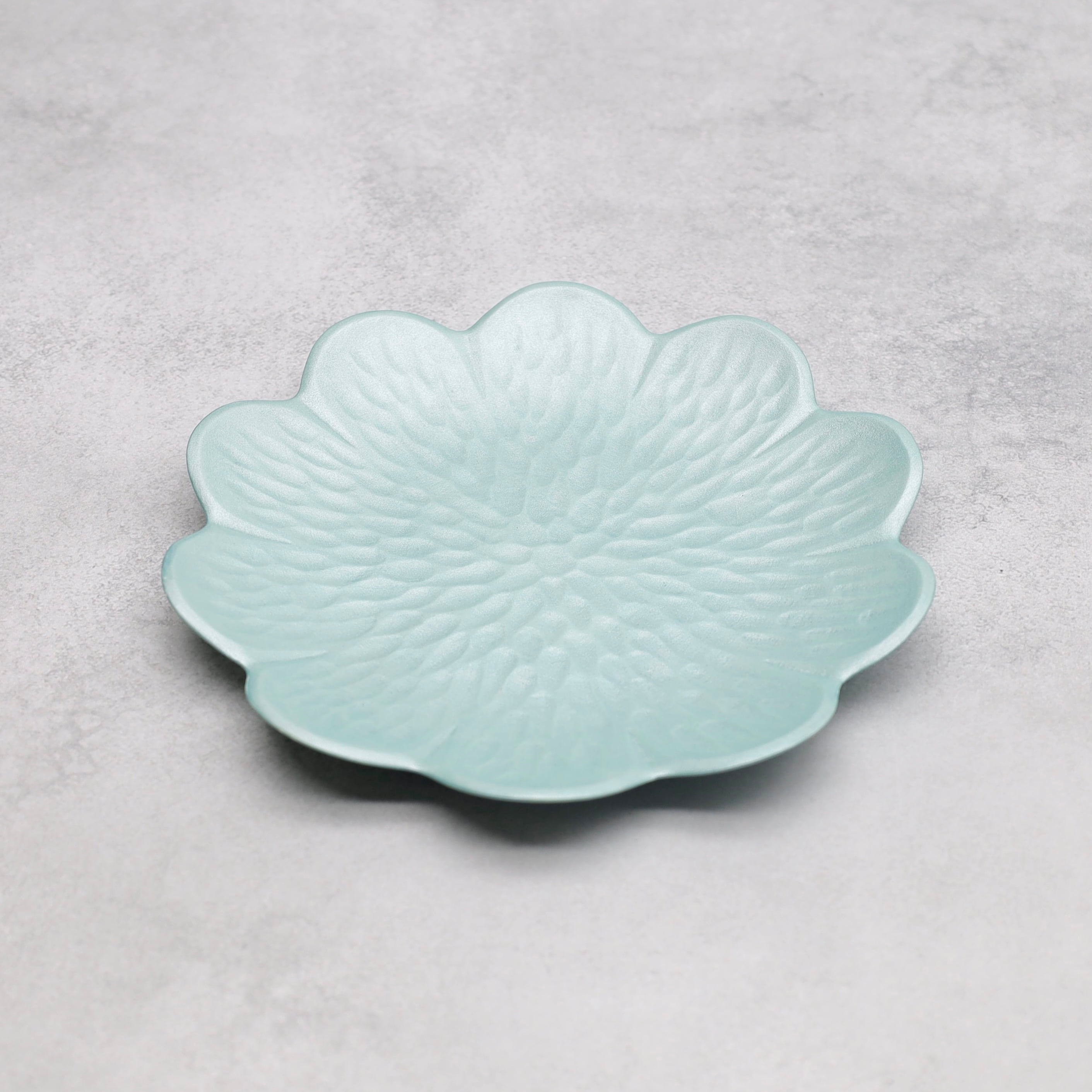 貝山窯　皿 貝山窯 青白磁更紗紋銘々皿（取皿）有田焼 食器 器 うつわ