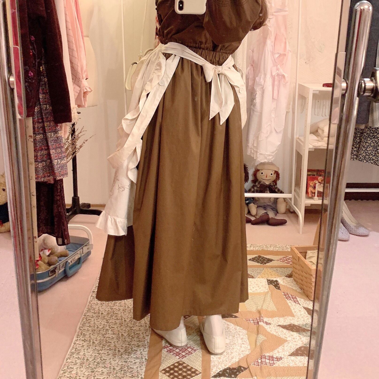 remake : chocolate brownie apron set up