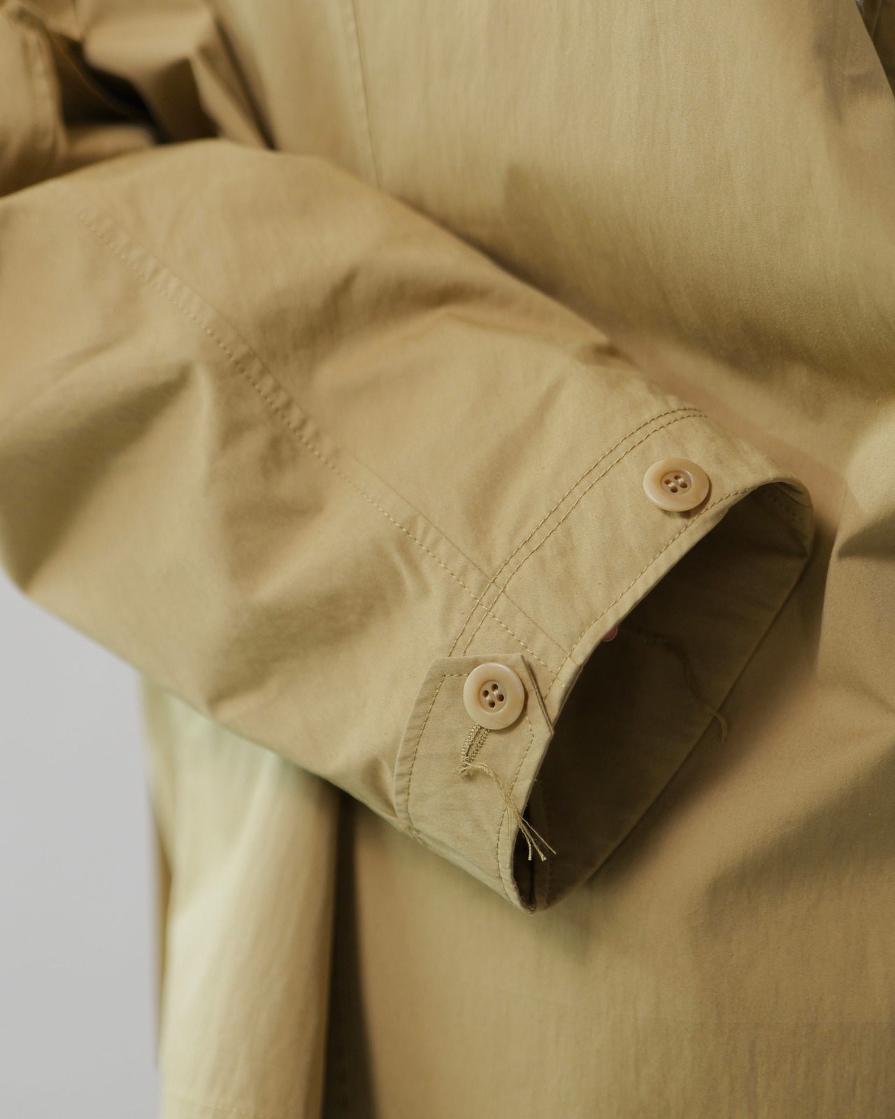 i’m here - Haoli Military Jacket :Beige |フードストールドッキング/2WAY/ウェザークロス 入荷予定:2026.01.17(各色 M 1点)