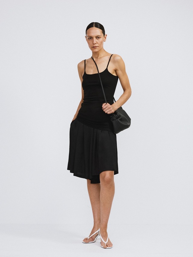 [RECTO][WOMEN] BANDING WIDE CULOTTE PANTS (BLACK) 正規品 韓国ブランド 韓国通販 韓国代行 韓国ファッション レクト ウーマン 日本 店舗