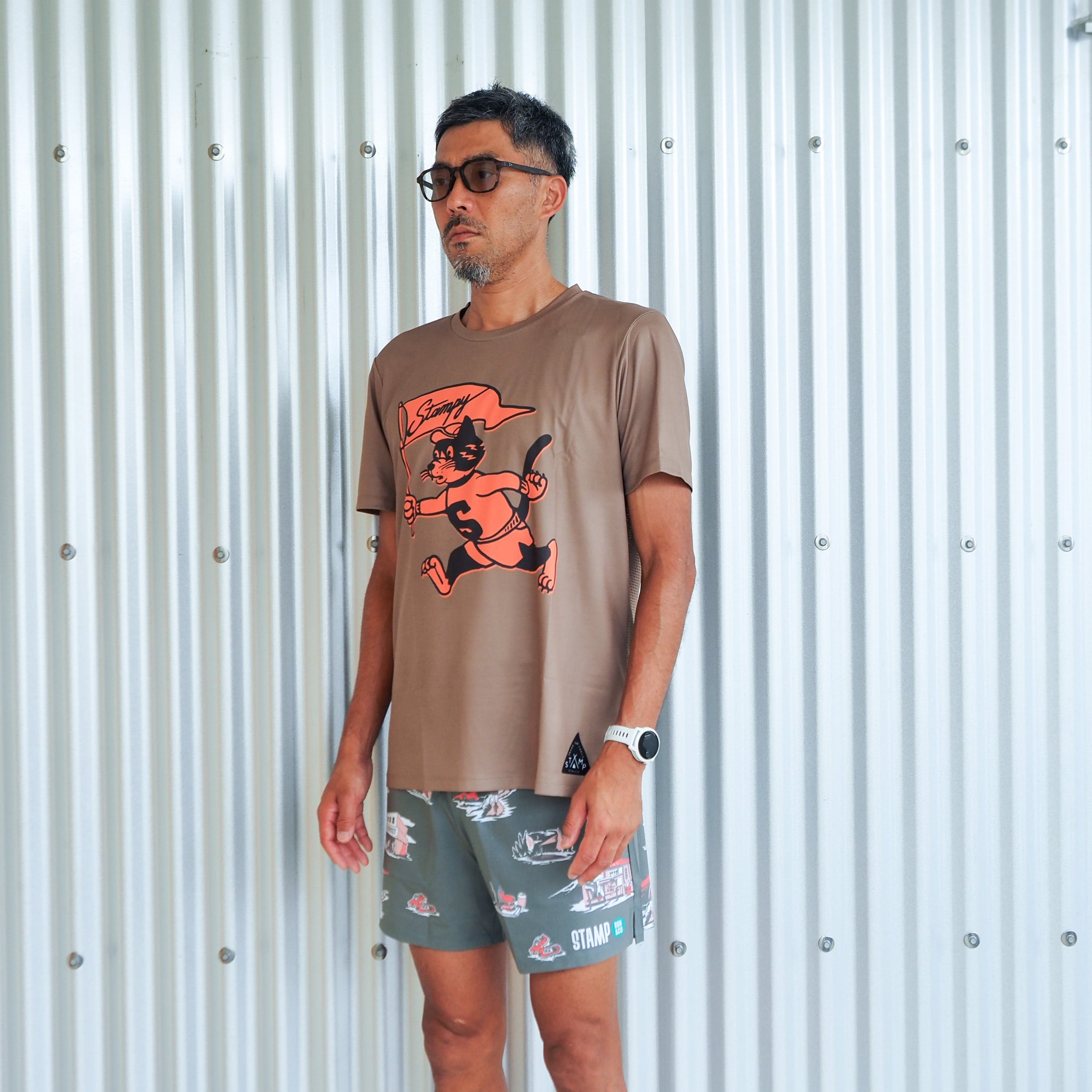 STAMP RUN & CO｜STAMP GRAPHIC RUN TEE (Run Stampy Run!) | Run Ride