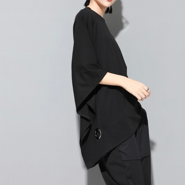 Asymmetric bat shirt 【2color】 C0057