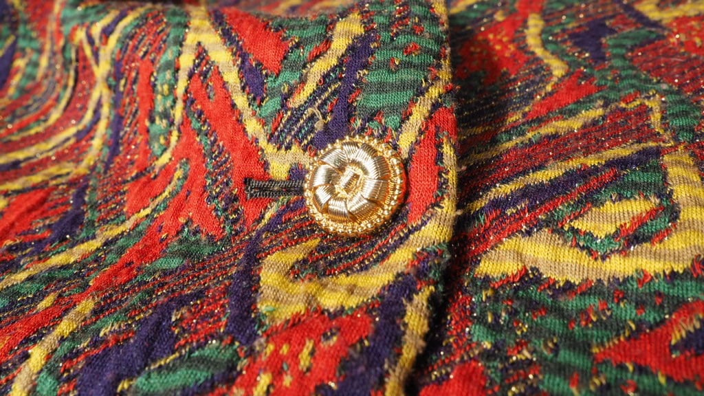 畝り-Furrow psychedelic color Embbossed Design jacket