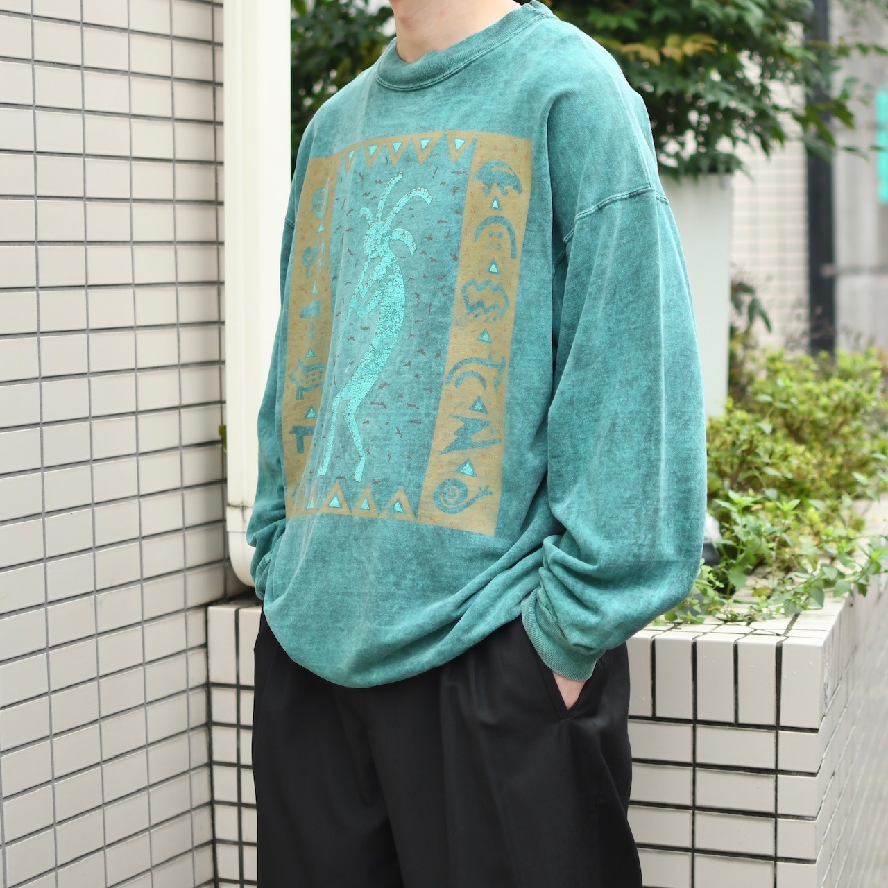 kokopelli chemical wash print sweat