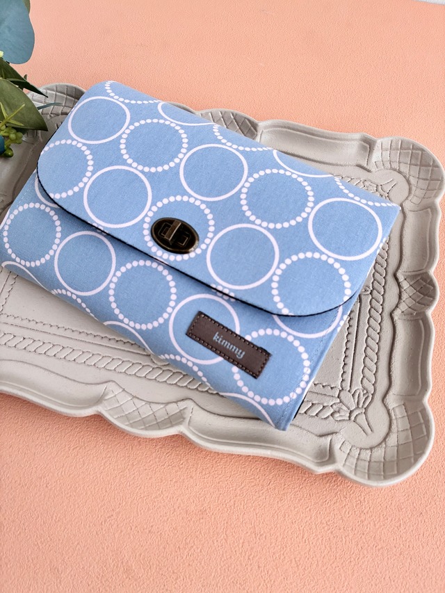 病院行くならひとまとめケース（サークル）