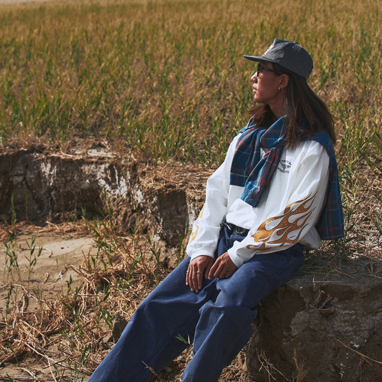 フレイムプリント ロングスリーブ 　“THE HARD ROAD”  A1997 - 4