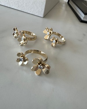Flower Flower Ring