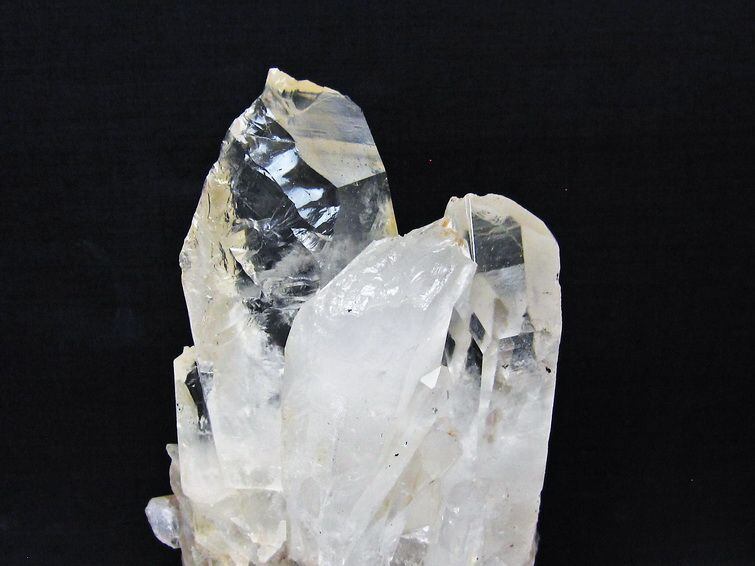 1.8Kg 水晶 クラスター マダガスカル産 台座付属 水晶 原石 一点物 182