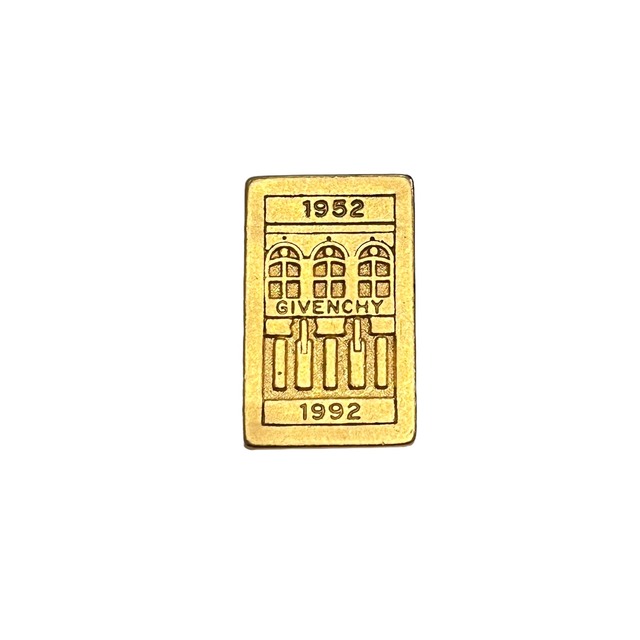 vintage 1992's GIVENCHY " 40th anniversary " pin