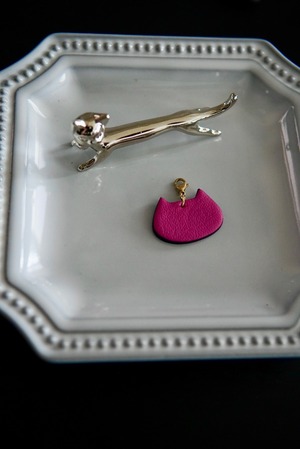 ネコチャーム（PINK）