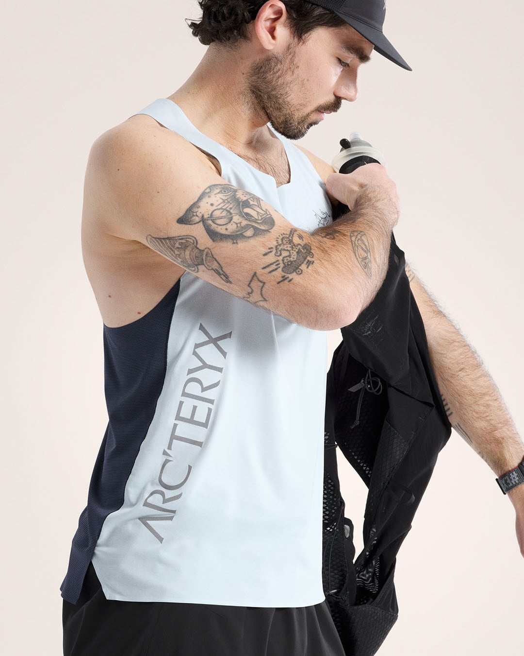 ARC'TERYX ノーバン　ダウンワードロゴ　タンク　メンズ S/P ARC'TERYX [アークテリクス正規代理店] Norvan Downword Logo Tank