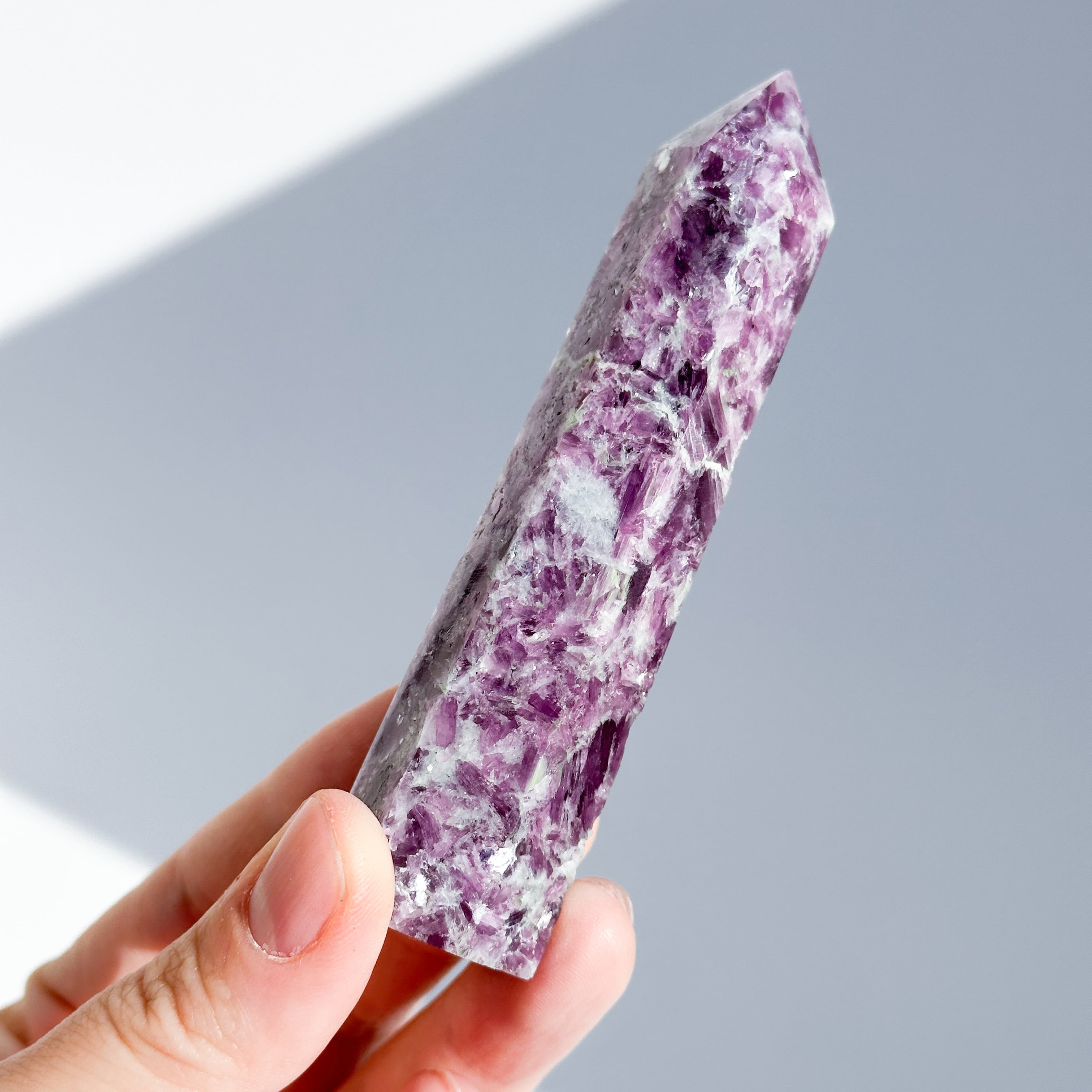 レピドライト タワー型74◇Lepidolite◇天然石・鉱物・パワーストーン