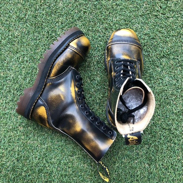 イングランド製！ Dr.Martens ドクターマーチン スチールトゥ10ホール 