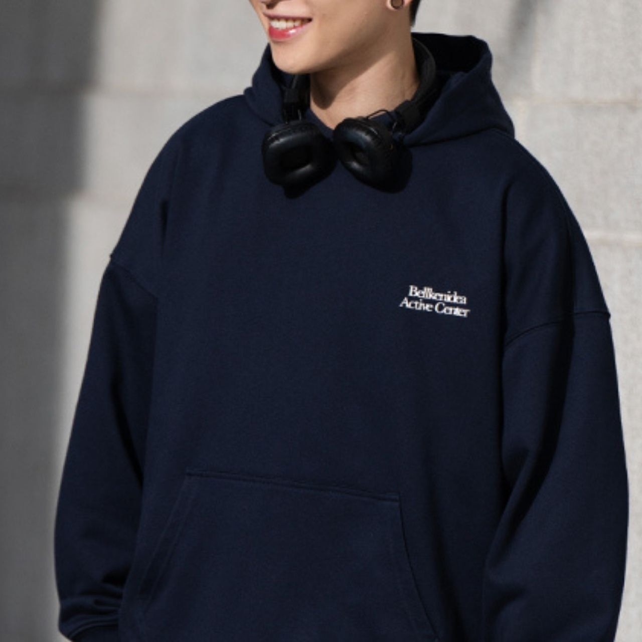 シンプルロゴベーシックフーディー　1019