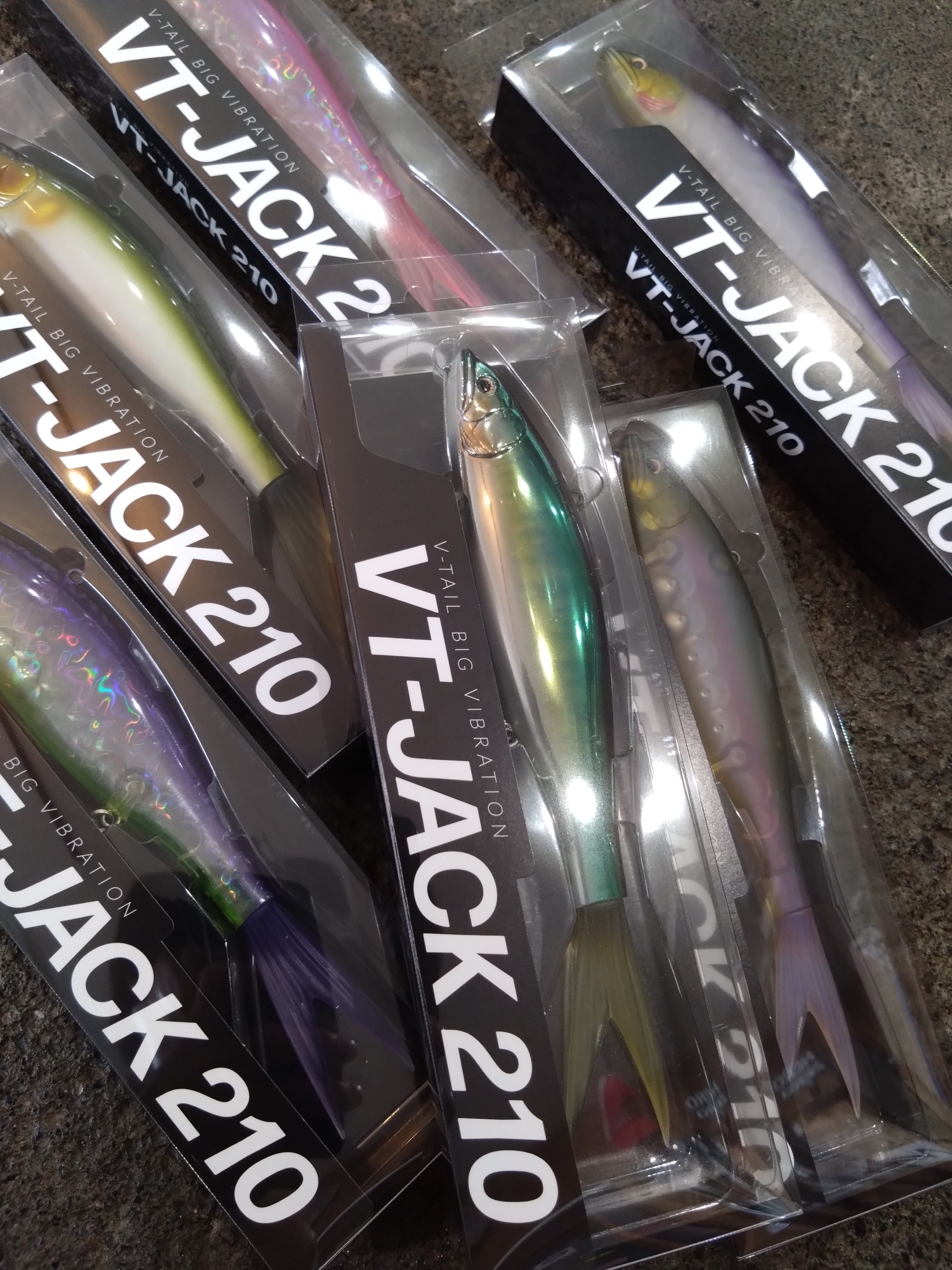Fish Arrow VT-JACK 210 | FC Hiratsuka