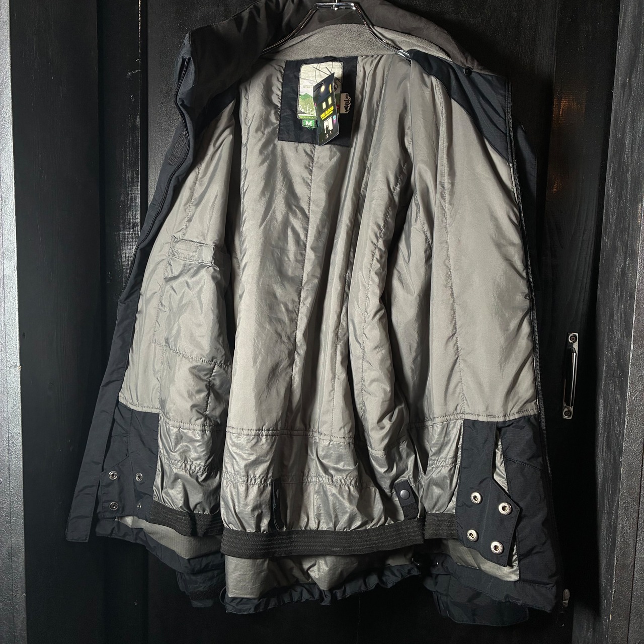 00s Quick Silver スノージャケット　ナイロンジャケット　赤×黒　クイックシルバー