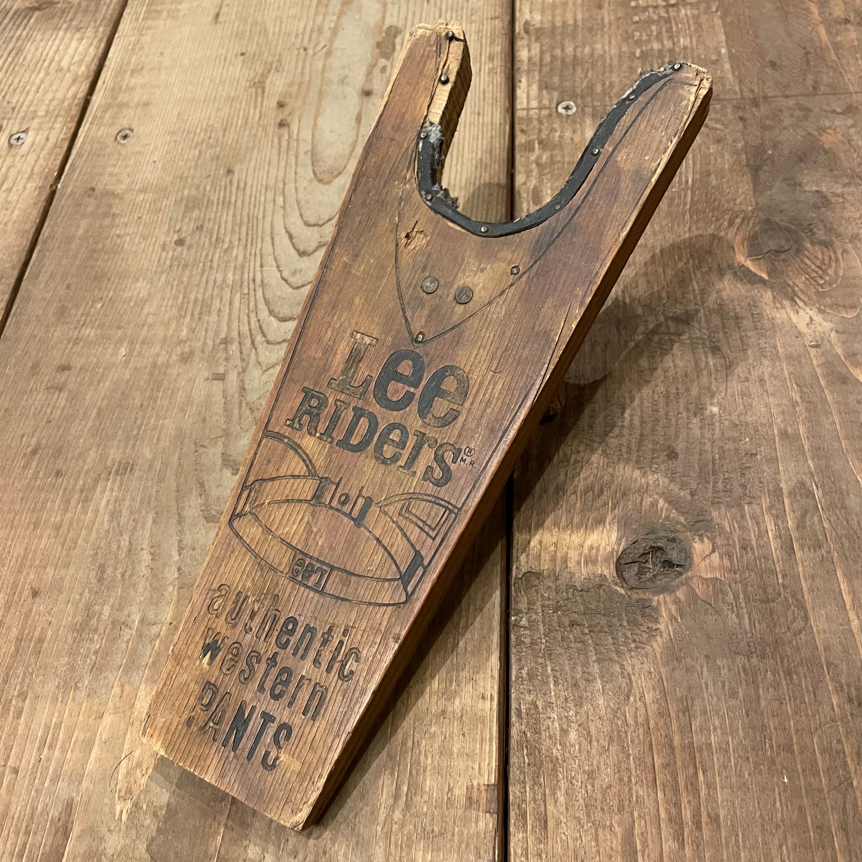 Lee ブーツジャック | CANDY STORE ROCK