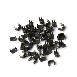 【努力特価】Y.K.K ファスナー用止め金具 下止めパーツ 50個入 金属/4~5号対応 イブシ F2-224