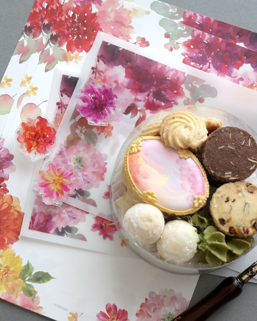 秋を彩るクッキーボックスbouquet×meltowコラボセット