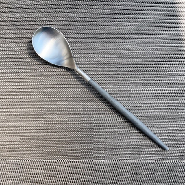 【cutipol クチポール】ディナースプーン テーブルスプーン MIO グレーシルバー 正規品