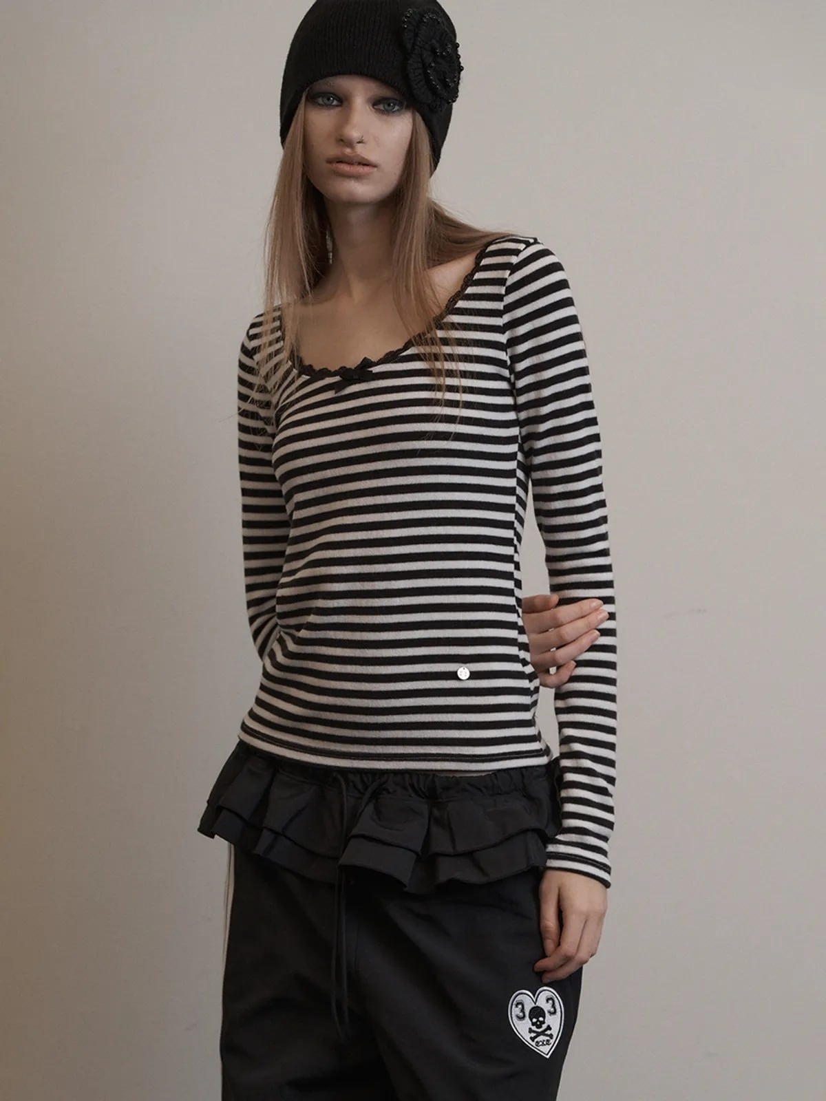 ☆BABYMONSTER アサ 着用！！【SETUP-EXE】STRIPE LACE TOP / WHITE