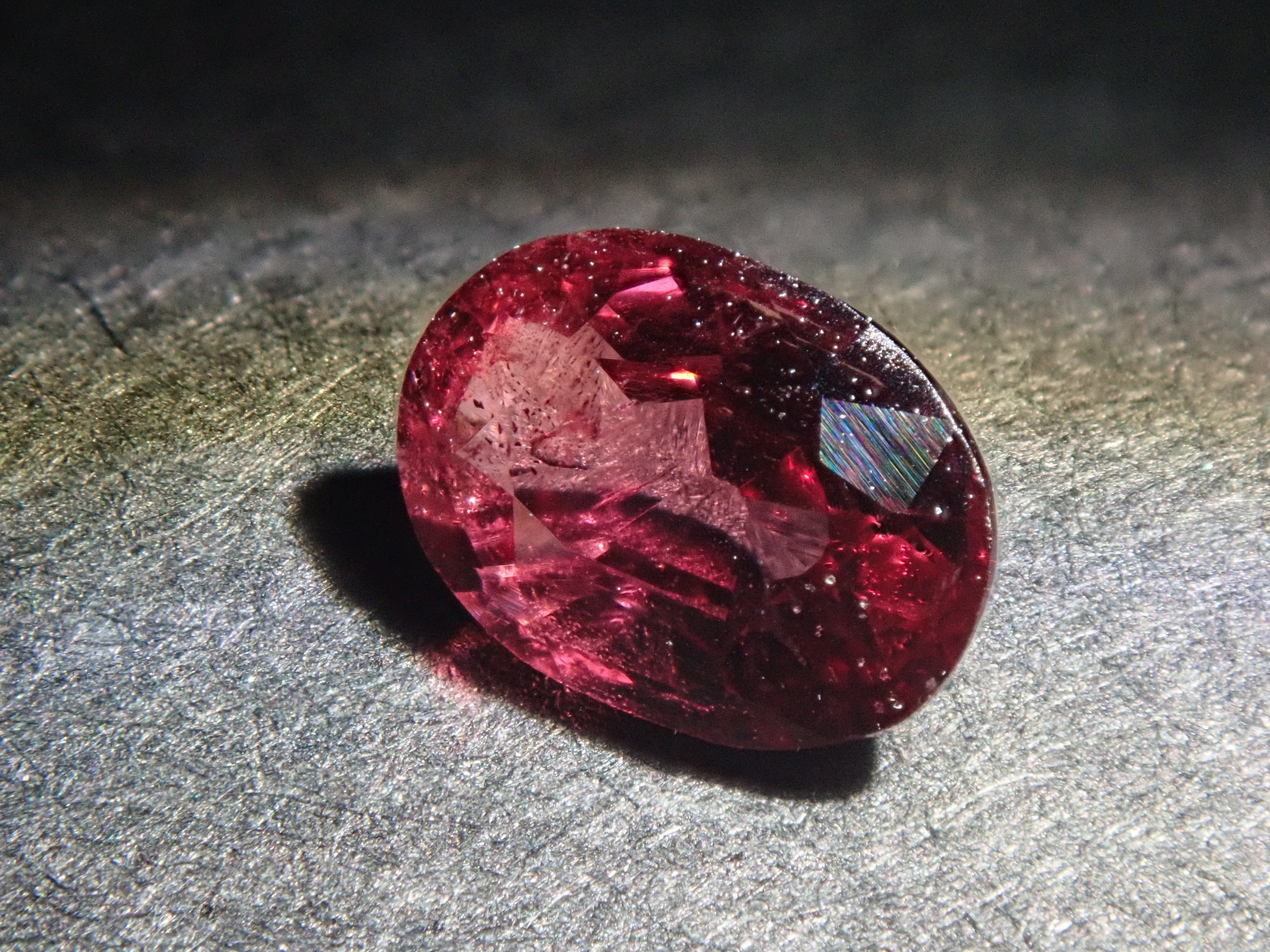 【新商品】ビルマ産レッドスピネル 0.372ct