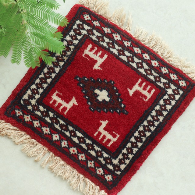 VINTAGE MINI RUG