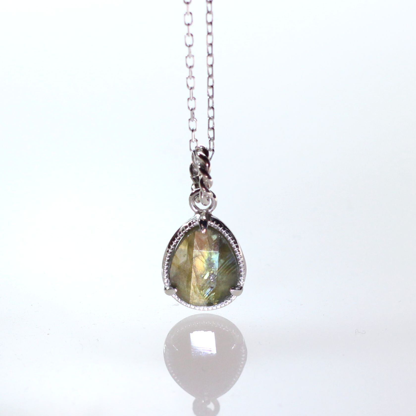 【リバーシブル】Sv925 ラブラドライトペンダント 3.59ct