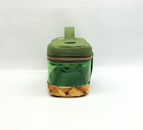 バニティポーチ　緑茶｜とりさん工房ーかわいいハンドメイドポーチ