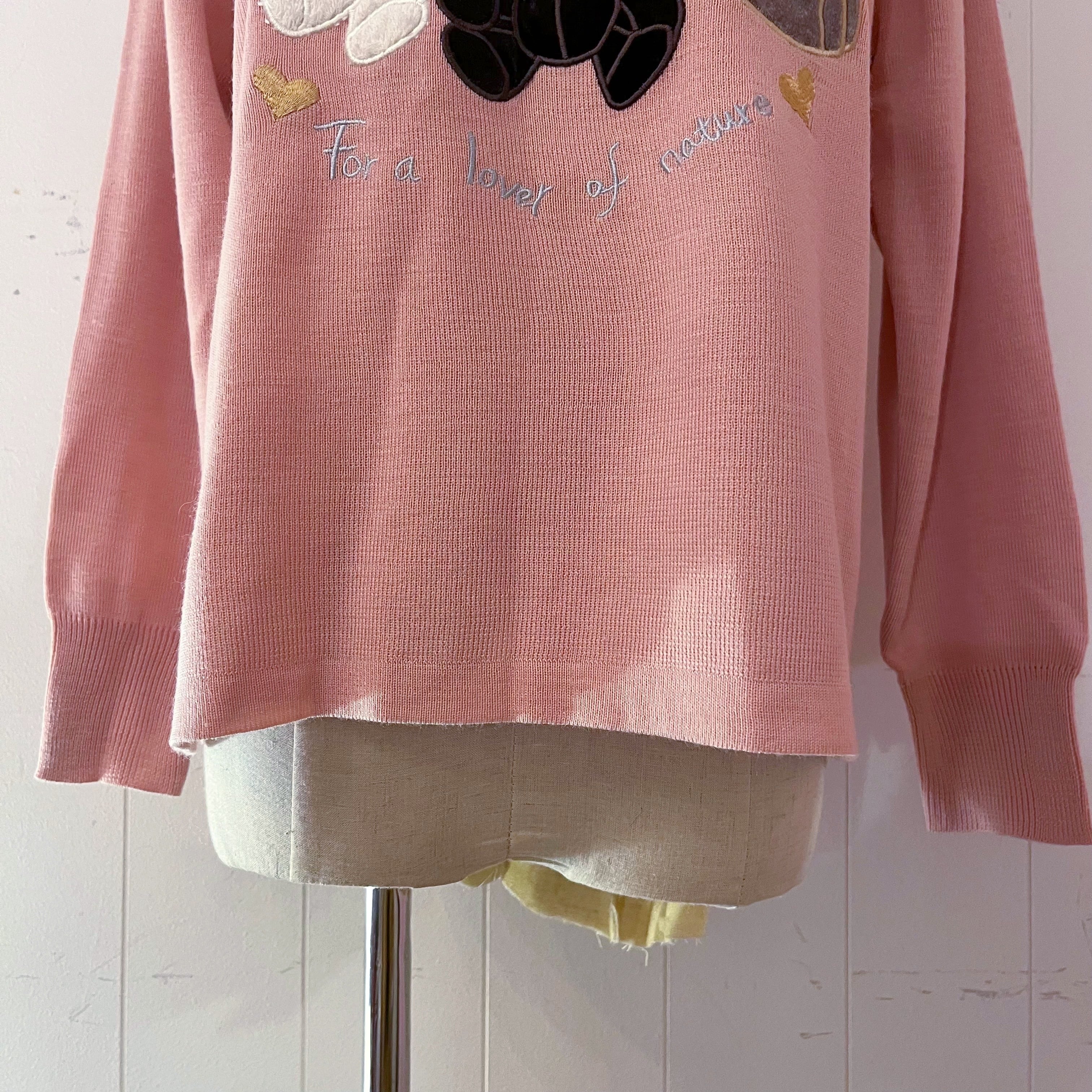 bear applique pink knit sweater