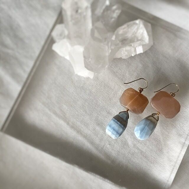 Charlotte earring / pierce