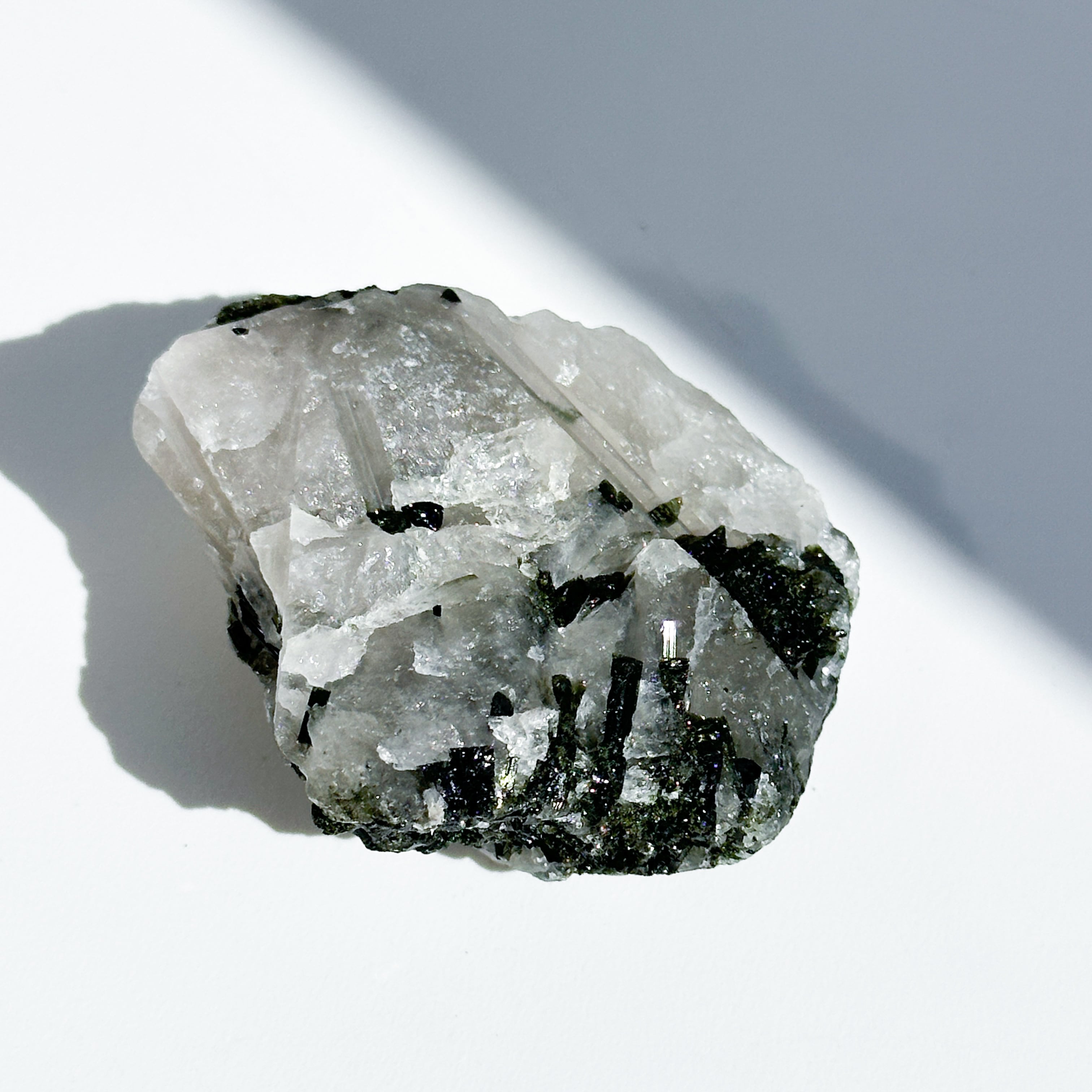 ミナスジェライス産グリーントルマリン 原石 23◇ Green Tourmaline