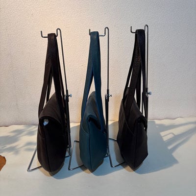 B.stuff　「モニカ」ハンドバッグ