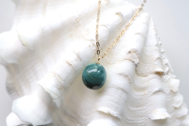 夜光貝ペンダント K10 うみたまご