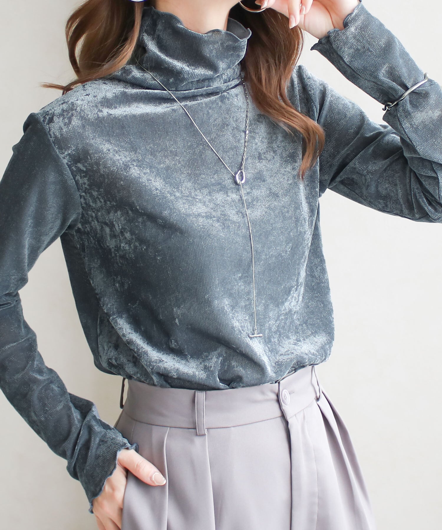 ラメ入りフロッキーメッシュトップス