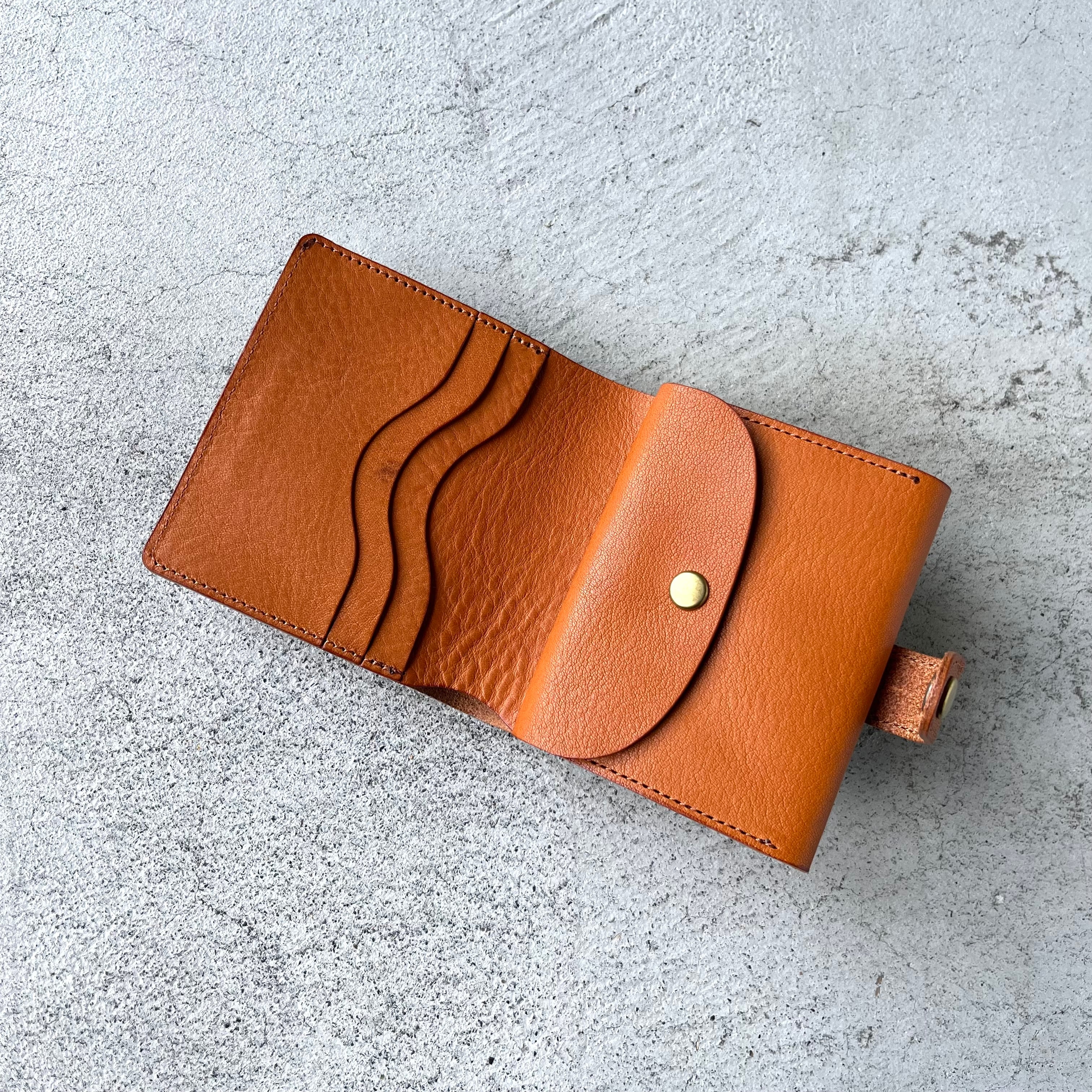 コンパクト財布 栃木レザー ナチュラル 生成りミニ財布 ミニマル 二つ折り 栃木レザー二つ折りミニ財布 | 香久山鞄