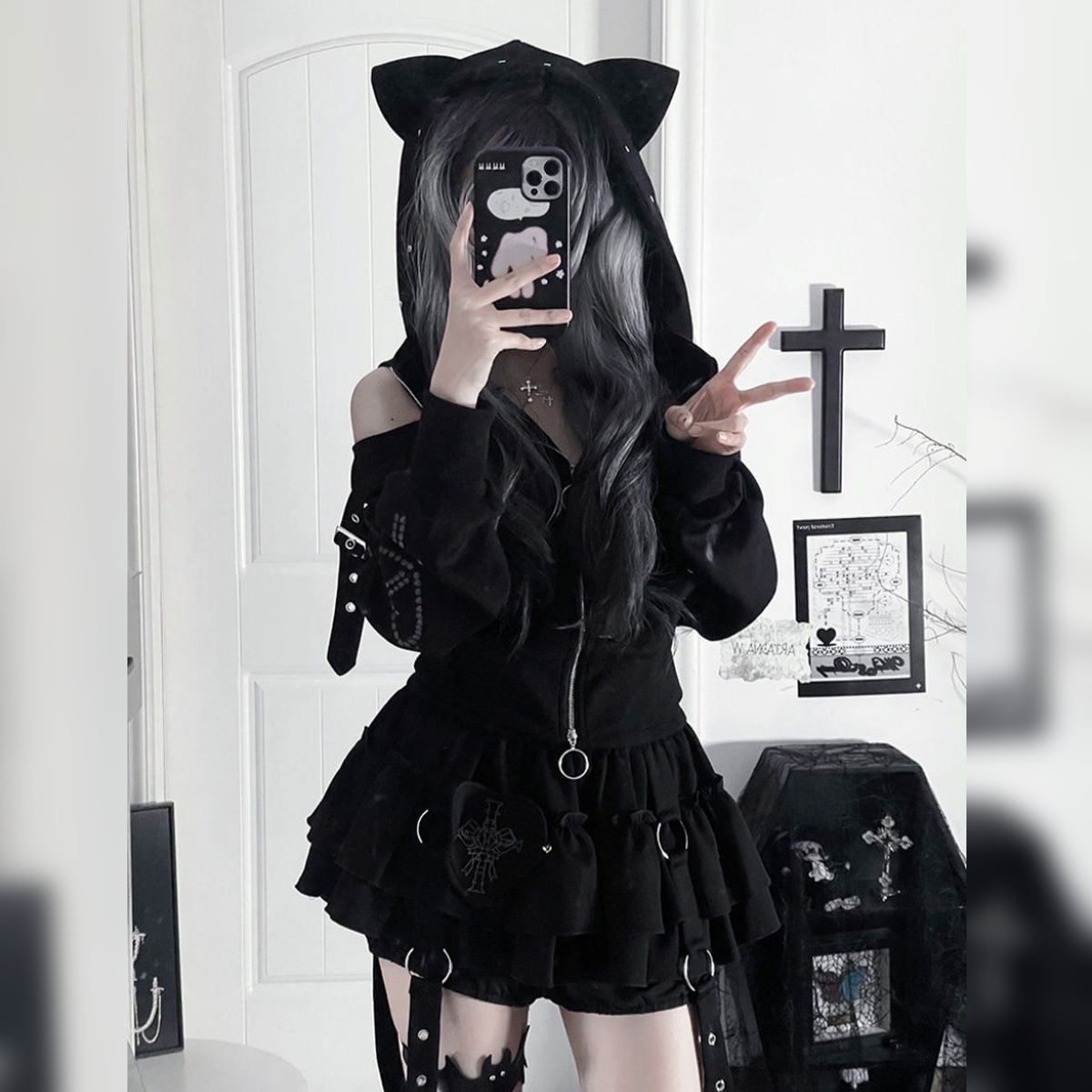 堕天のストリート・アーカイブ」猫耳パンク・ジップパーカー：スカート