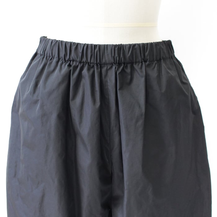 LOEFF ロエフ グロッシー タフタ クロップド パンツ 88142000012 2026