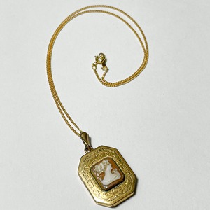 Late 1800's〜 Antique 12K GF Cameo Locket Pendant