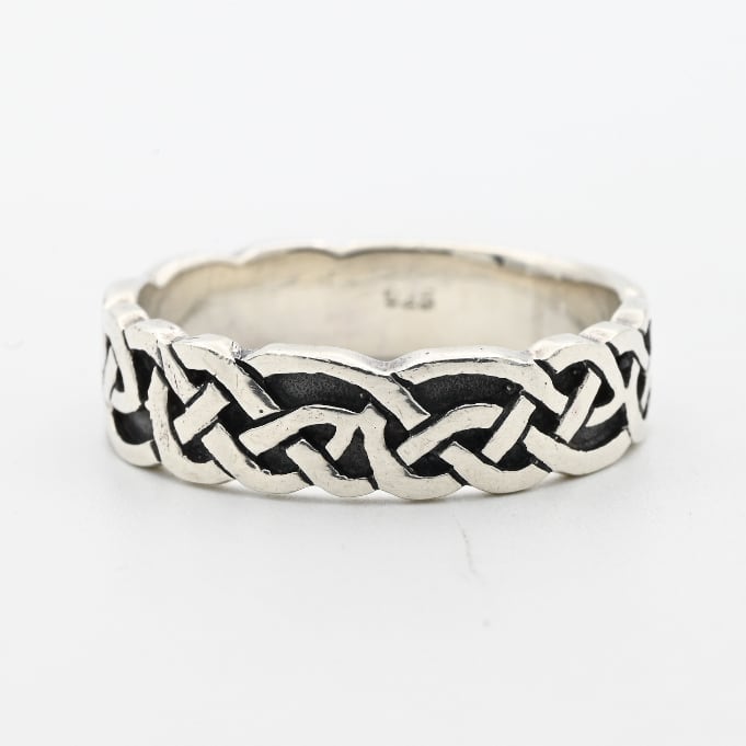 Cutting Out Celtic Knot Design Band Ring #27.0 / Denmark