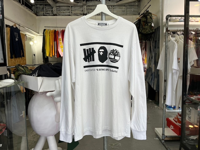 A BATHING APE × UNDEFEATED × TIMBERLAND LS TEE WHITE 2XL 36162