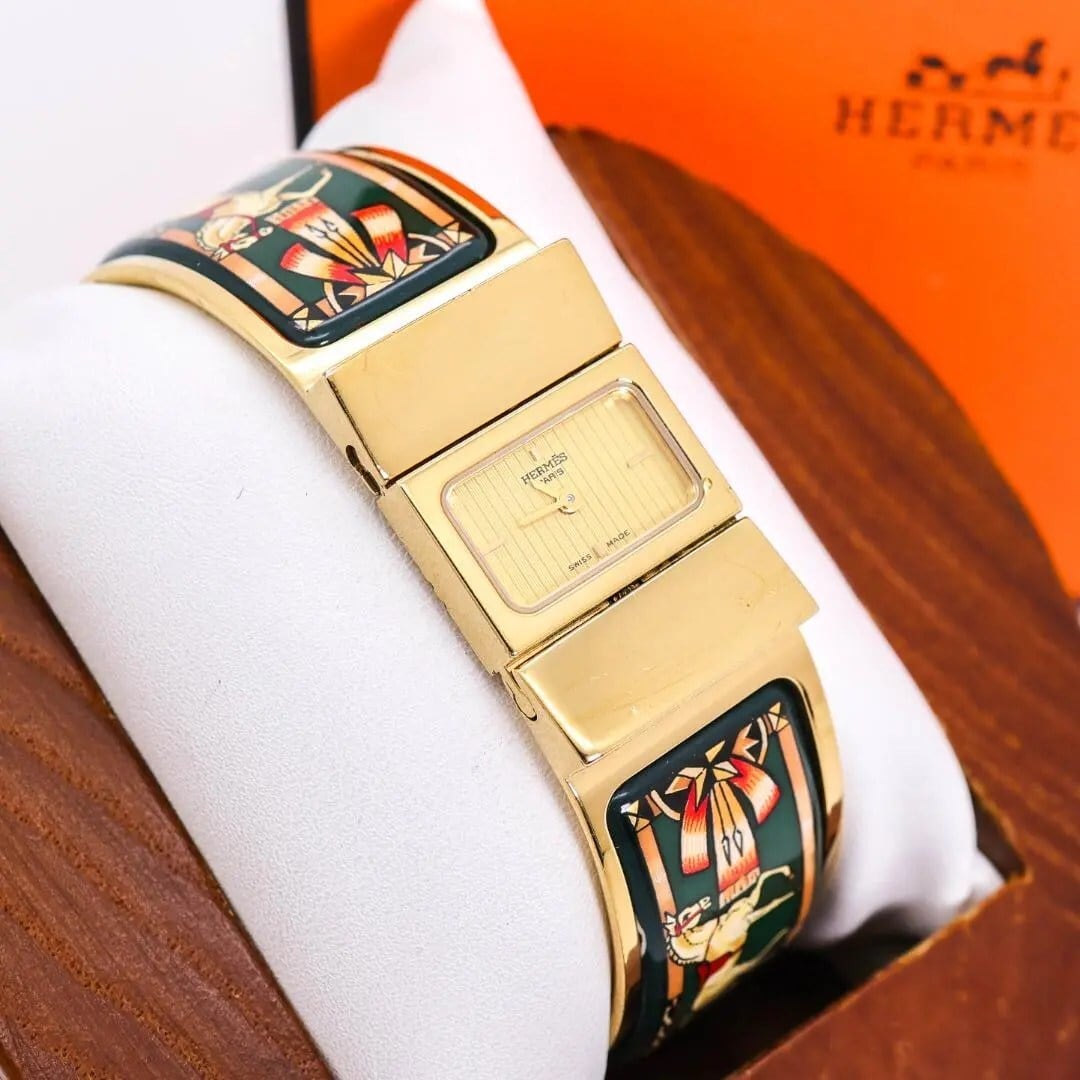 稼働 Tiffany 置時計 アトラス ゴールド テーブルクロック 3057 稼働 Tiffany 置時計 アトラス ゴールド テーブルクロック 3057 | Like