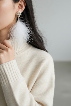 大ぶりマラボーファーの2wayピアス