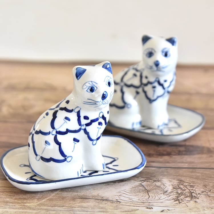 アンティーク青銅　お皿を持った猫 アンティーク青銅 お皿を持った猫