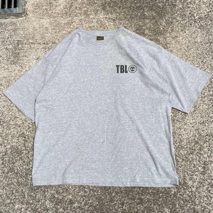 【XLサイズ】USA製 90's Timbraland "TBL" ルーズシルエット 古着 Tシャツ