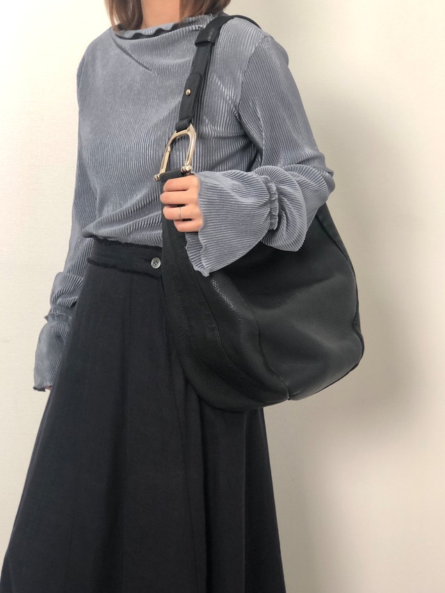 GUCCI グッチ ショルダーバッグ ブラック ロゴ レザー セミショルダーバッグ vintage ヴィンテージ オールド 4wyrtg