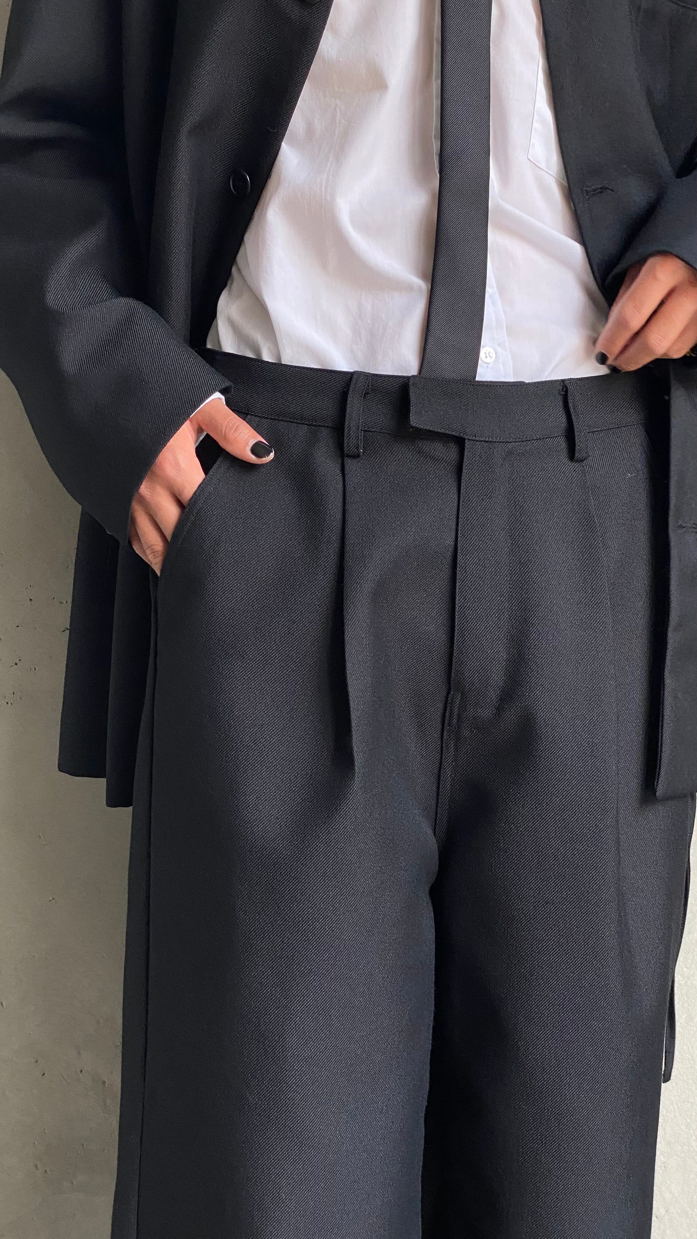 GEN IZAWA / One tuck wide slacks  