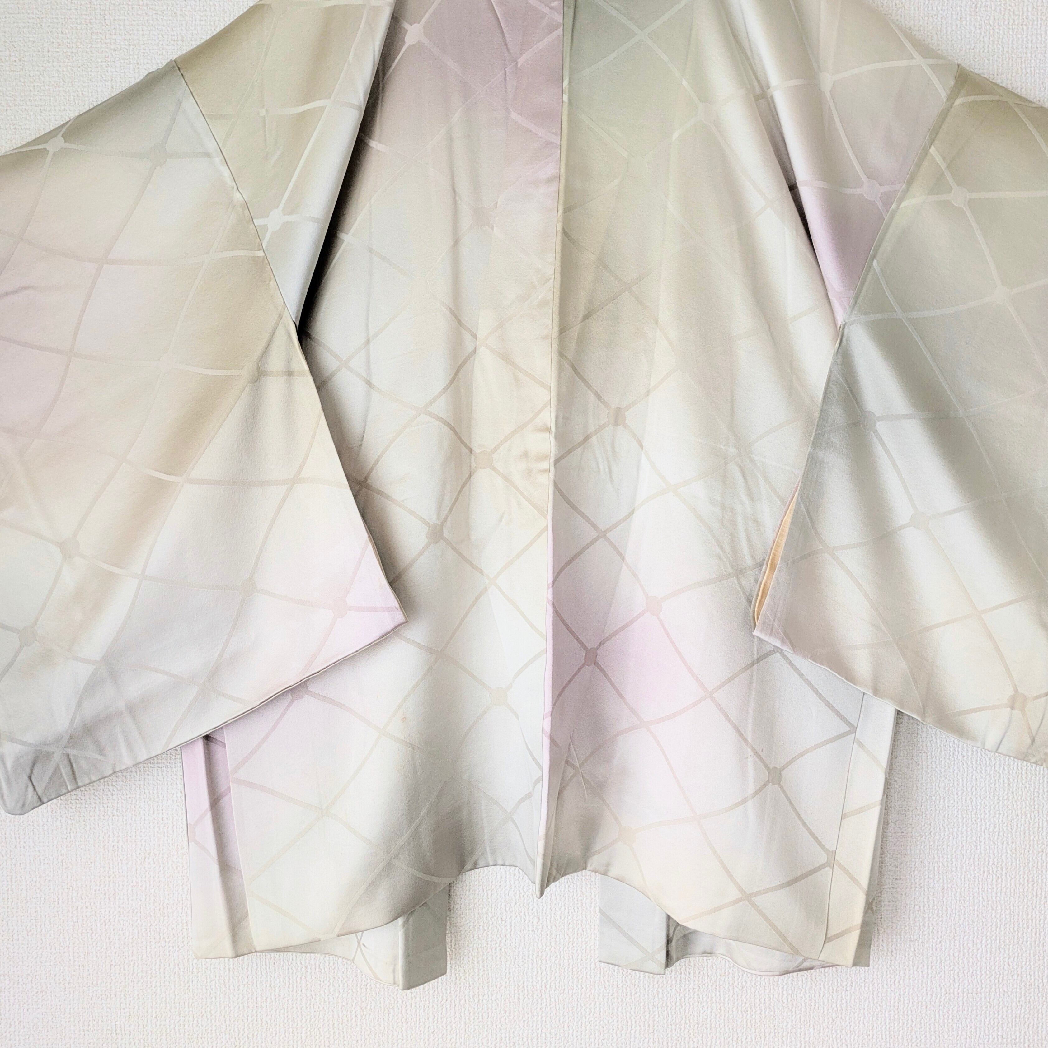 Vintage】HAORI 羽織 正絹 暈し 菱文 グラデーションカラー 大正 Vintage】HAORI 羽織 正絹 暈し 菱文 グラデーションカラー 大正