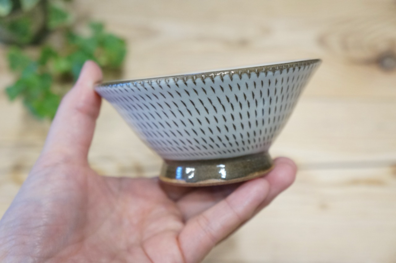 小石原焼　泉種吉窯　お茶碗　小　⑤ 【19-526】