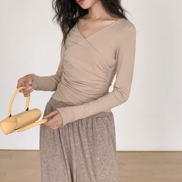 cross design v-neck top L0144